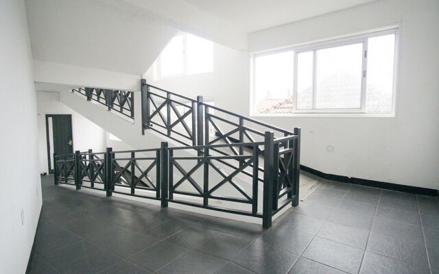 Formerly RedDoorz Premium near Senggigi Beach