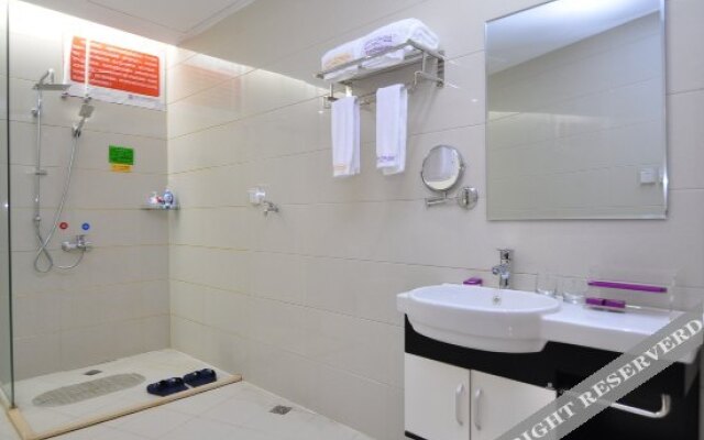 Yunzhishang Hotel  (Kunming Xinluosiwan)