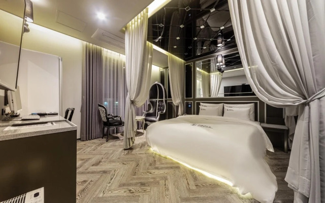 Daegu Bangogae Hotel Goblin