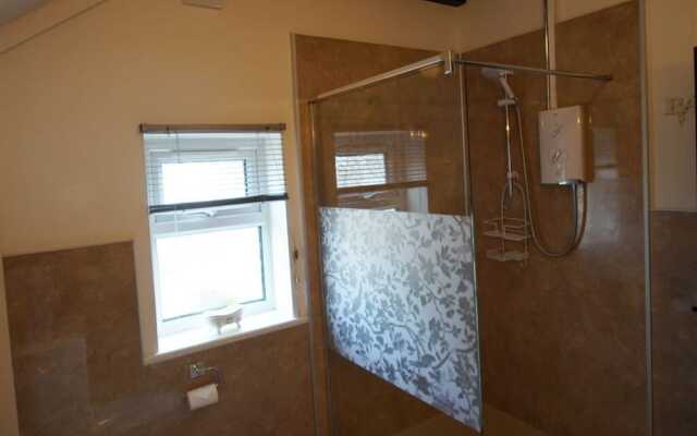 Fifth Milestone Cottage - B&B