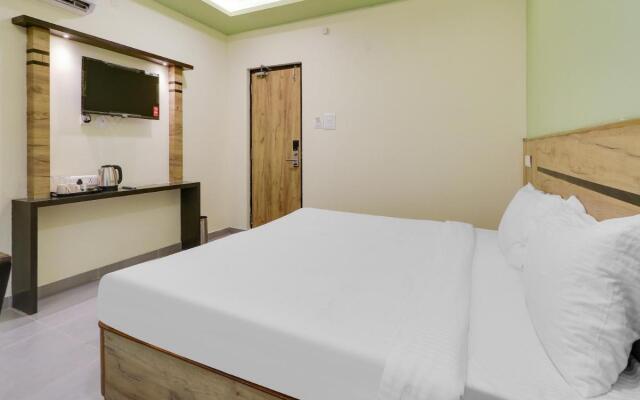Townhouse OAK Hotel SVA