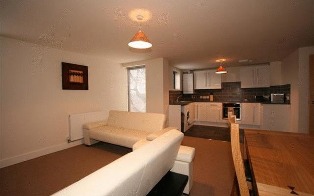 Central Serviced Apartments - 84 Gloucester Rd