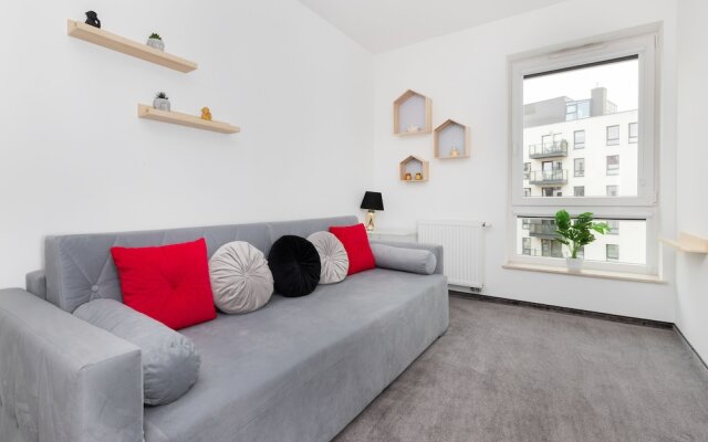 Lux 3 Bedroom Flat by Renters Prestige