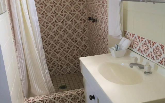 Cardwell at the Beach