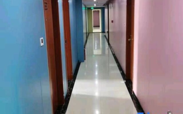 Yingjun International Hotel