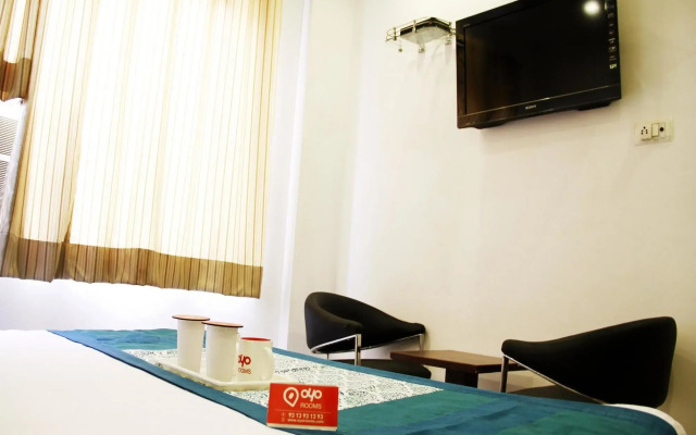 Oyo Rooms 10174-1 Gurudwara Road