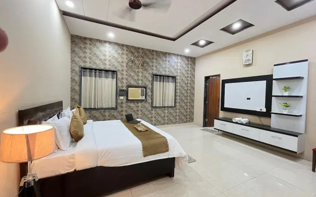 GoBravo 11- 6BHK Farm with Pool Gurgaon