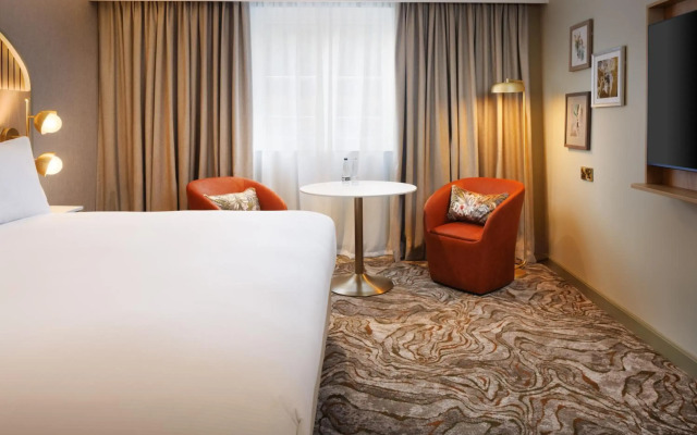 DoubleTree by Hilton Bristol North