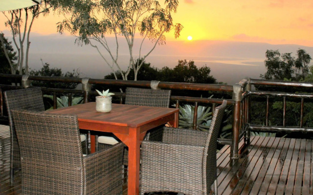 Shayamoya Tiger Fishing and Game Lodge