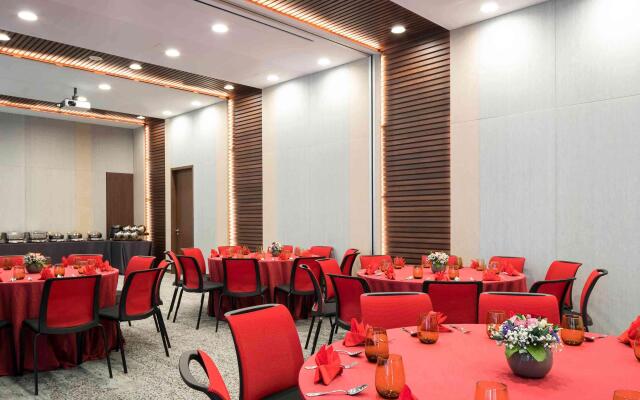ibis Singapore On Bencoolen