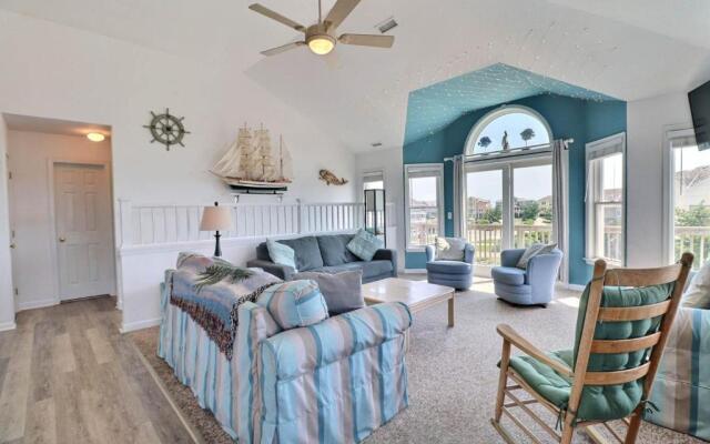 6170 - Poolside Paradise