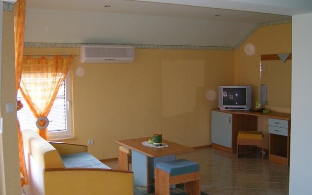 Dari Guest House