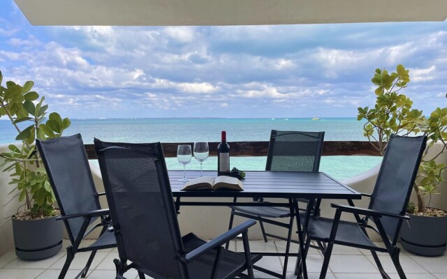 Flamingo Plus by Andiani Travel