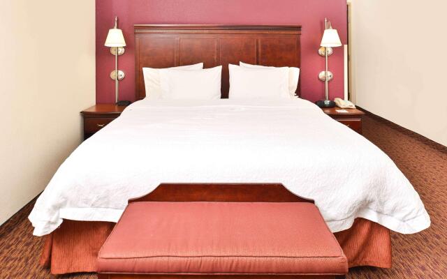 Hampton Inn & Suites Muncie