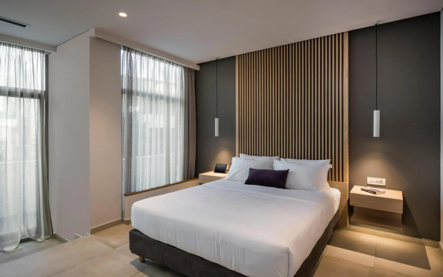 Trianon Luxury Apartments & Suites