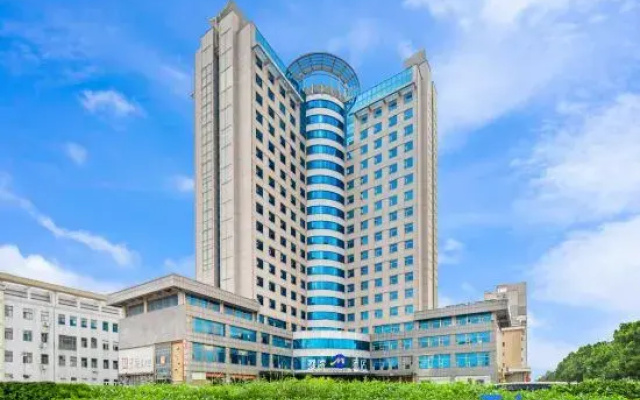 Mandu Hotel