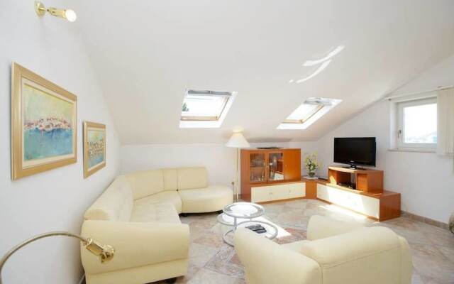 LCT Bačvice Bay Apartment
