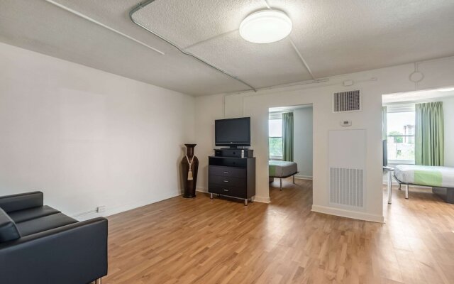 Studio 6 Kansas City, MO - Downtown