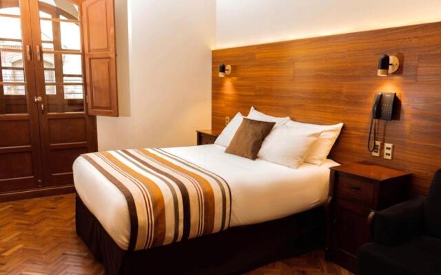 San Juan Suites