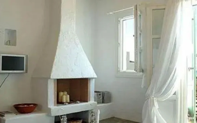 Villa Glaros