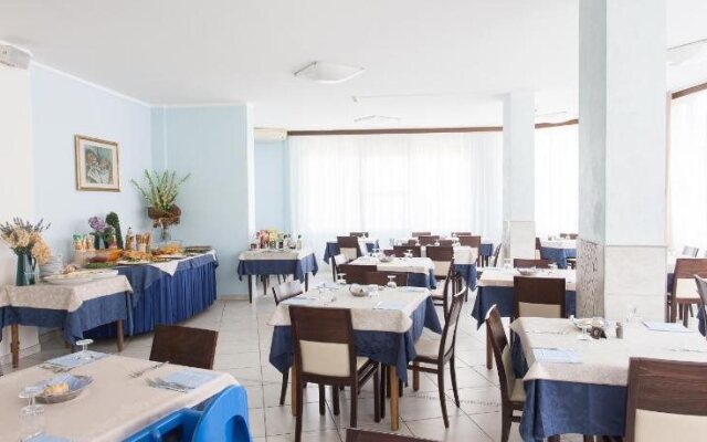Hotel Real