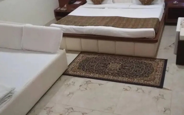 Hotel Moin Mahal