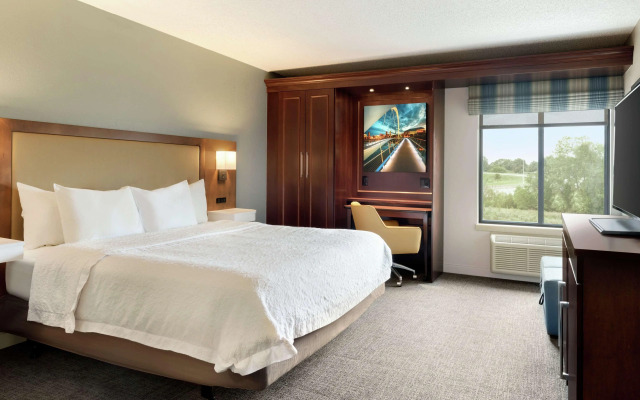 Hampton Inn West Des Moines Lake Drive