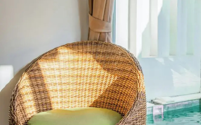 Queen Villa by Betterplace