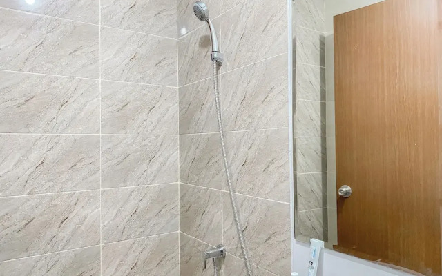 Enjoy and Cozy Living Studio Transpark Juanda Bekasi Timur Apartment