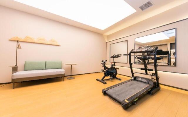 Ji Hotel (Hefei Aoyuan City Tiandi)