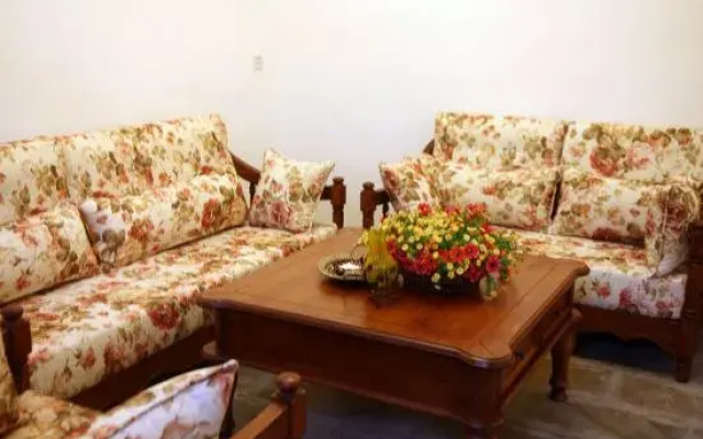 Dongshan Courtyard Inn