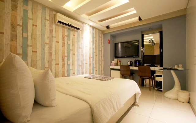 Carlton Hotel Sangbong