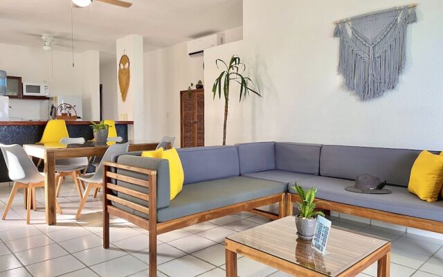 Flamingo Plus by Andiani Travel