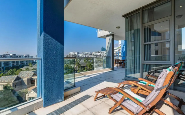 Lawhill Luxury Apartments - V & A Waterfront