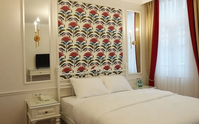 Alness Hote Nişantaşı