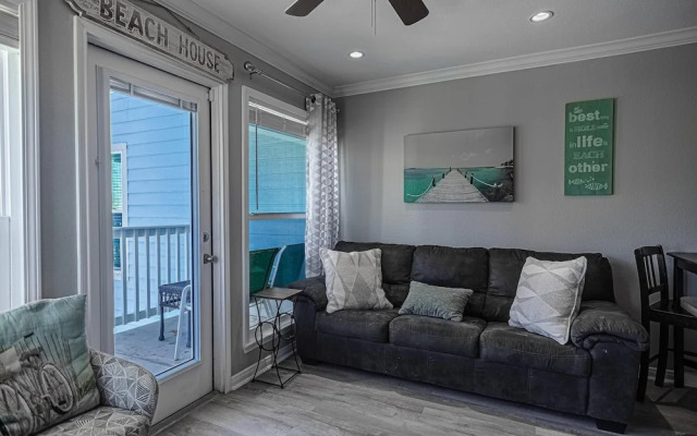 Seascape 1215 in Galveston