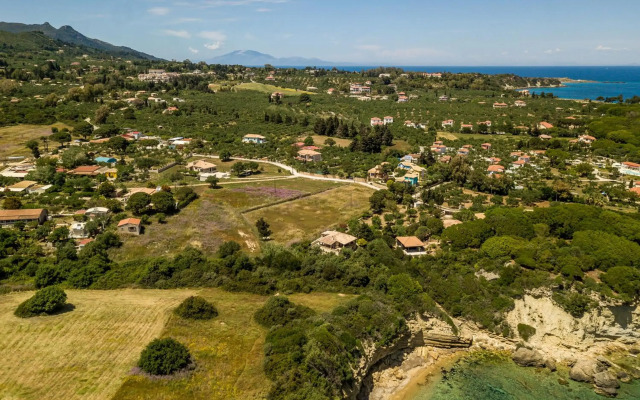 Porto Gerakas Villas