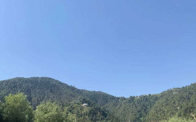 Rock Mountain Homestay