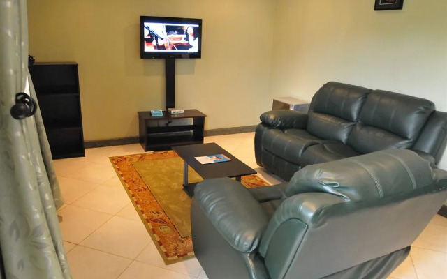CityBlue Hotel & Suites