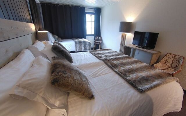 Champoussin Lodge
