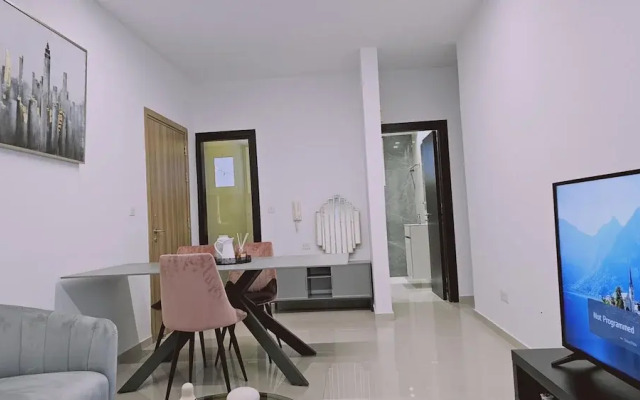 104 NIC - 403 Stay Cosmo City Suite