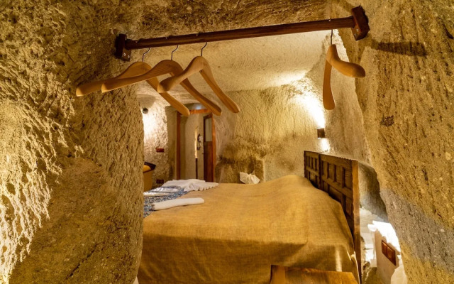 Cappadocia inans Cave & Swimming Pool Hot