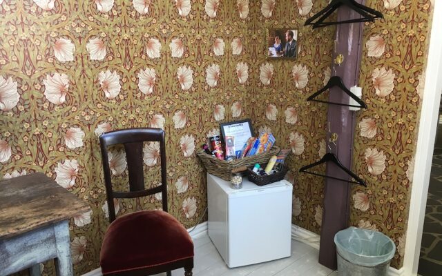 Farm 61 Bed & Breakfast