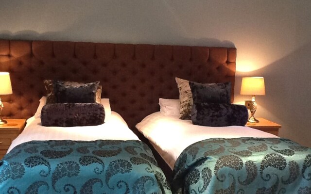 Bartle Hall Country Hotel