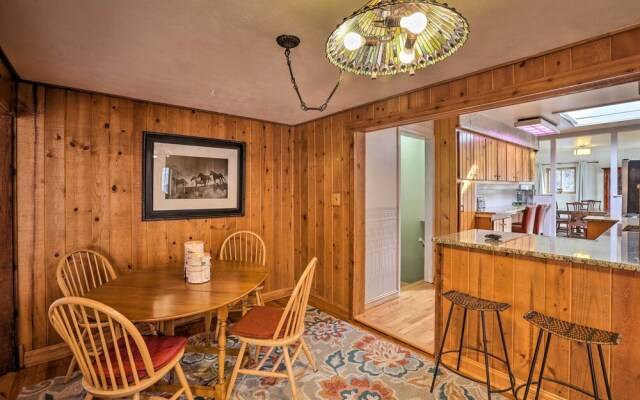 5 Mi to Dtwn Denver: Peaceful Lakewood Home!