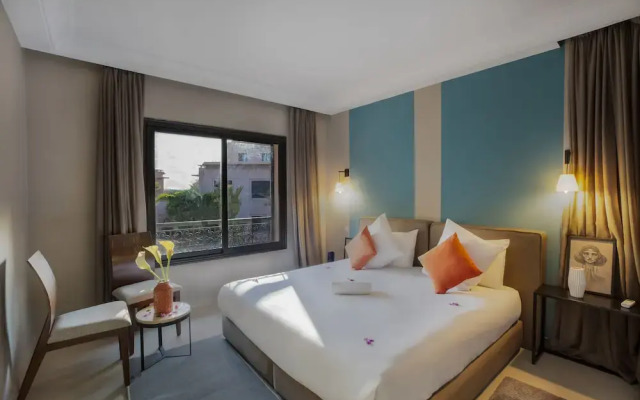 Malaya Suites & Villas