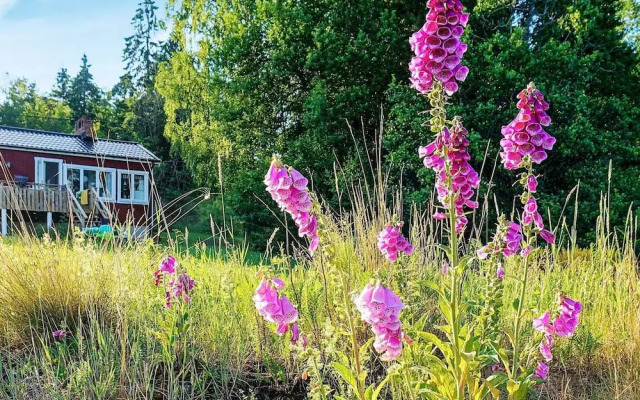 2 Person Holiday Home in Frandefors