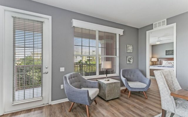 Casa Maria Luxurious 3 Bedroom Condo by RedAwning