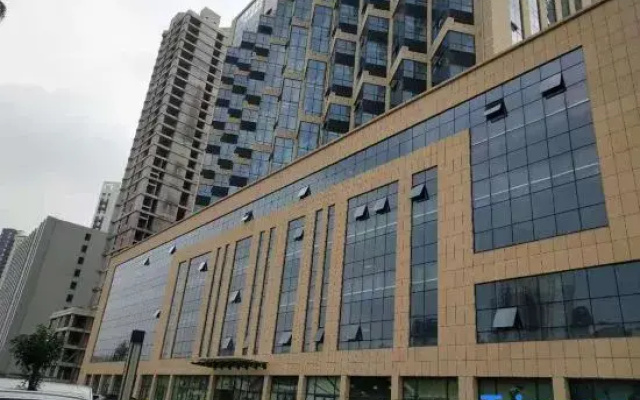 Huayang Nianhua Self-service Apartment (Linyi People's Hospital Beicheng New District)