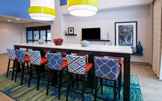 Hampton Inn and Suites By Hilton Fredericton
